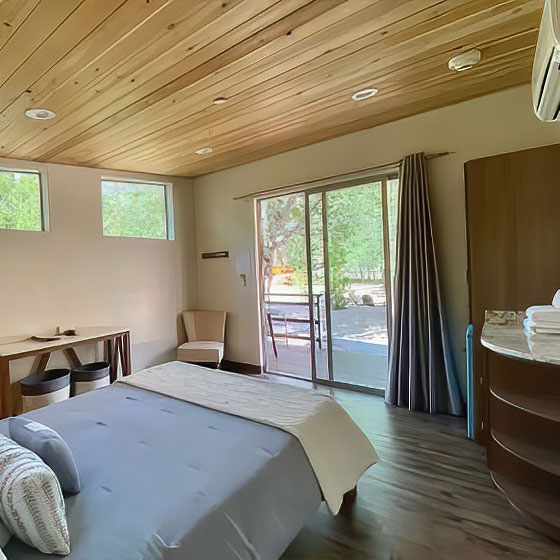 Zion Retreat - Private Cabins Queen Bed